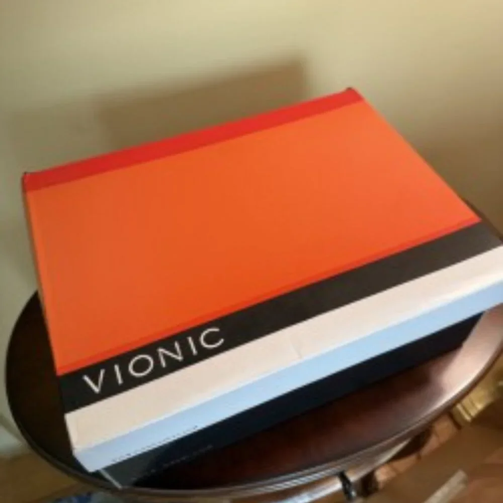 Vionic Leather Booties - NWT - Picture 3 of 9